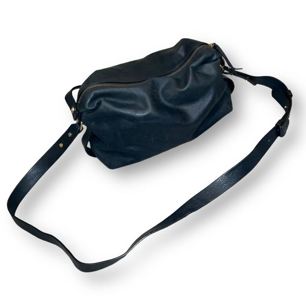 Skagen Navy Blue Leather Crossbody Bag Unisex Gold-Tone Accents Zip Closure